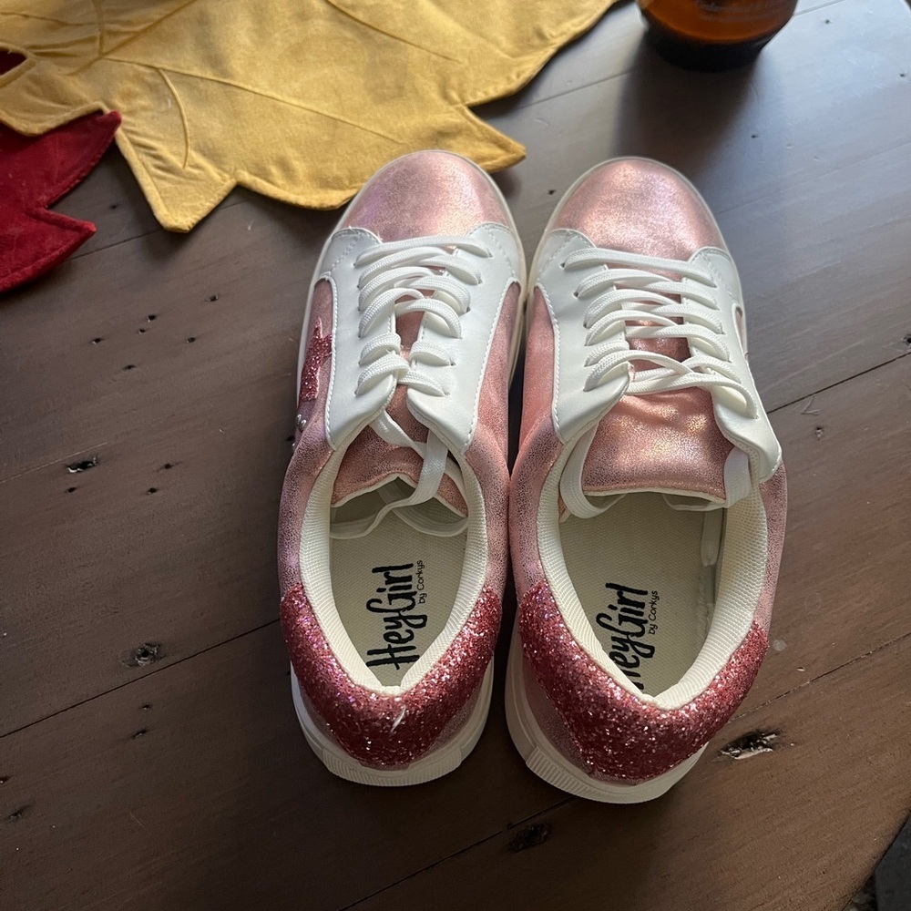 HEY GIRL by Corkys Pink and White Glitter Sneakers​​